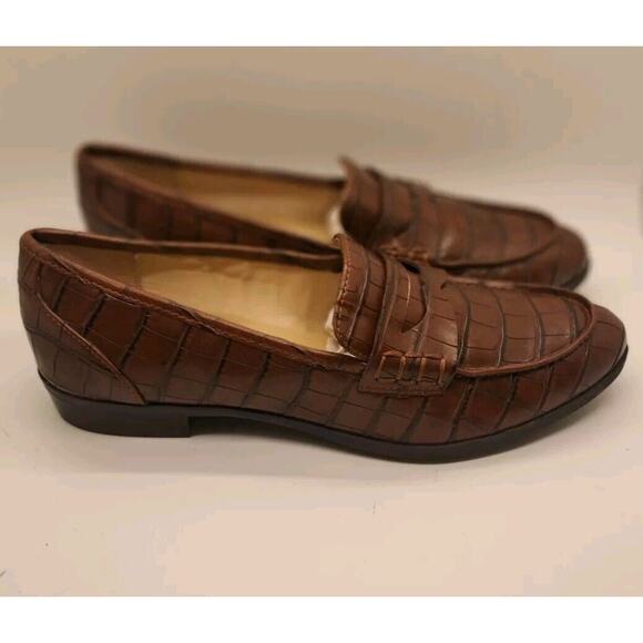 Unisa Womens Unstaslia Rich Brown Crocodile Embossed Flats Size 7.5 M Loafers - Picture 2 of 7